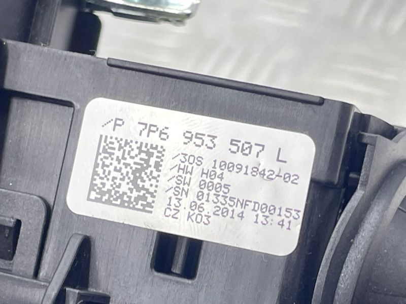 Блок подрулевых переключателей 7P6953502 Volkswagen Touareg