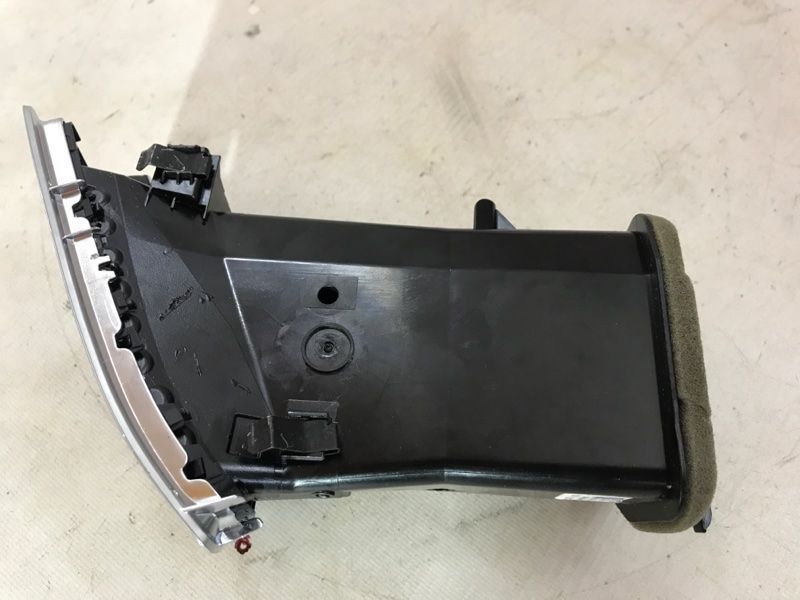 Дефлектор панелі приладів правий 39816572 Volvo XC60 Volvo XC60