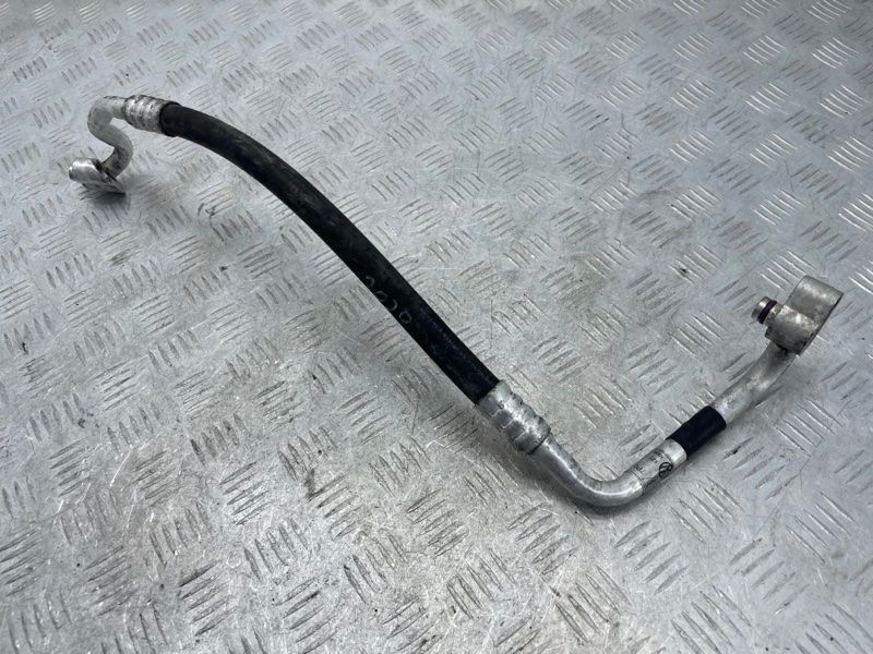 Шланг кондиціонера Volkswagen Touareg
