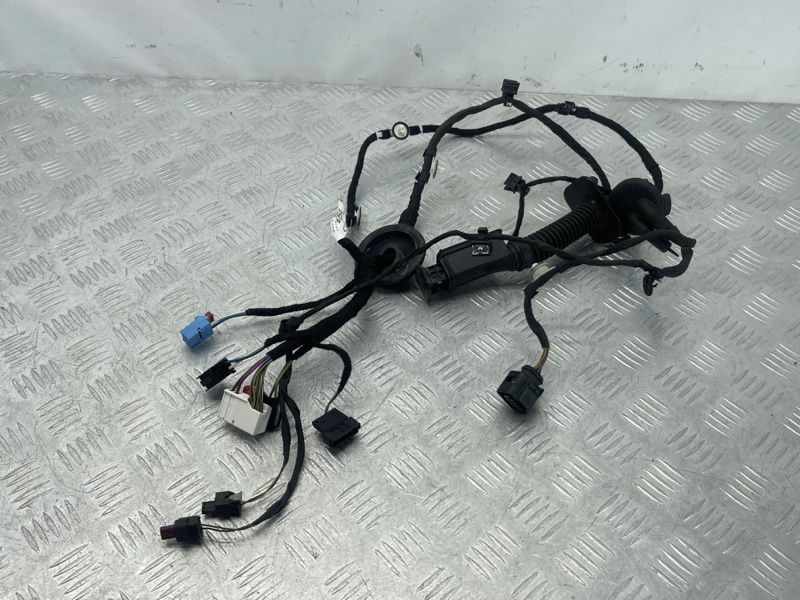 Проводка дверей 4M0971687GC Audi Q7