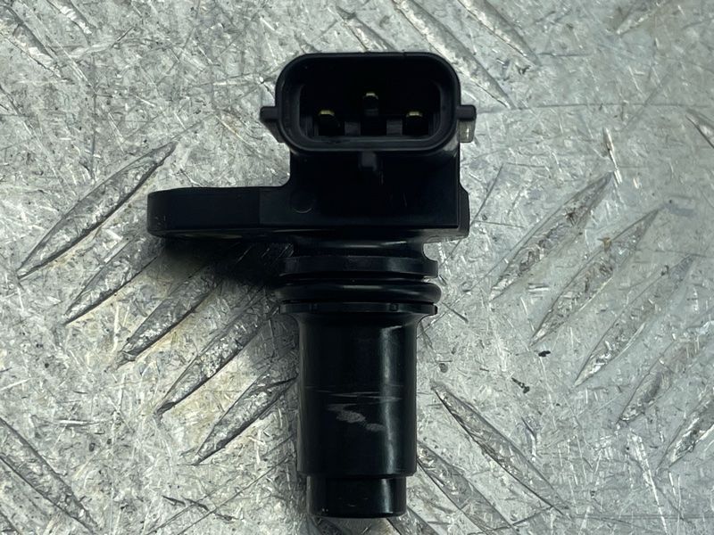 Датчик положения распредвала 31491073 Volvo XC90 Volvo S60, Volvo S60 Cross Country, Volvo S80, Volvo S90, Volvo V60, Volvo V60 Cross Country, Volvo V70, Volvo V90, Volvo V90 Cross Country, Volvo XC40, Volvo XC60, Volvo XC70, Volvo XC90