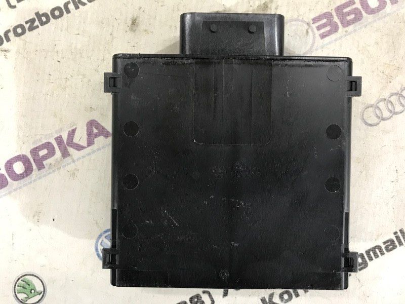 Стабілізатор напруги 8K0959663F Audi A6
