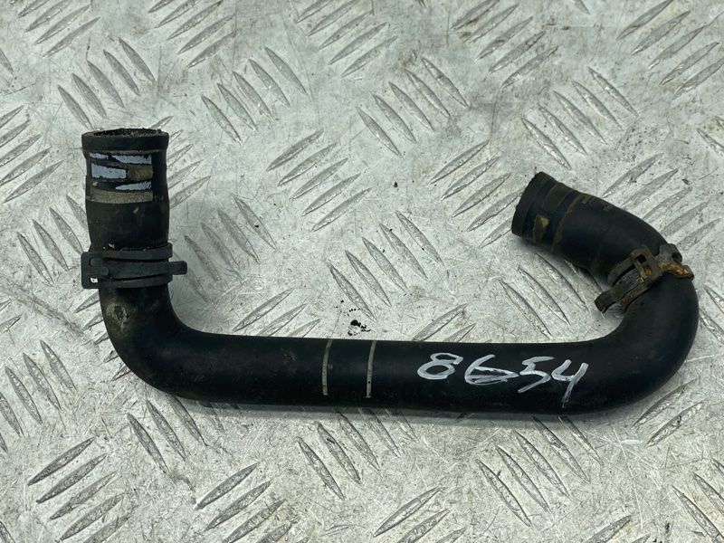 Патрубок 4G0121447CA Audi A6