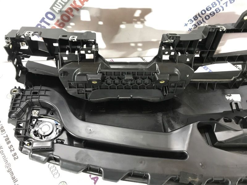 Торпедо з подушкою безпеки 4k1857033 Audi A7