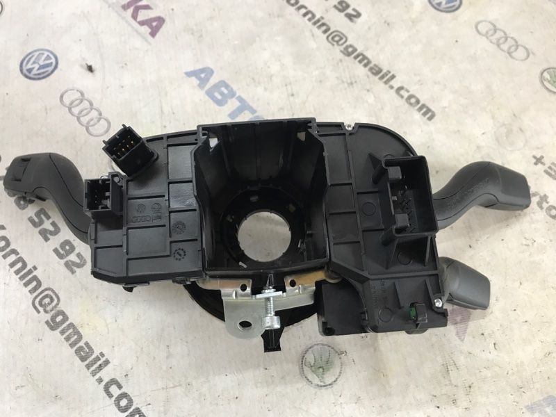 Блок подрулевых переключателей 4F0953549E Audi Q7