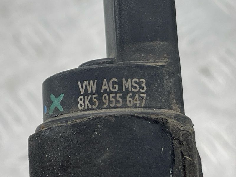 Насос омивача 8K5955647 Audi A6