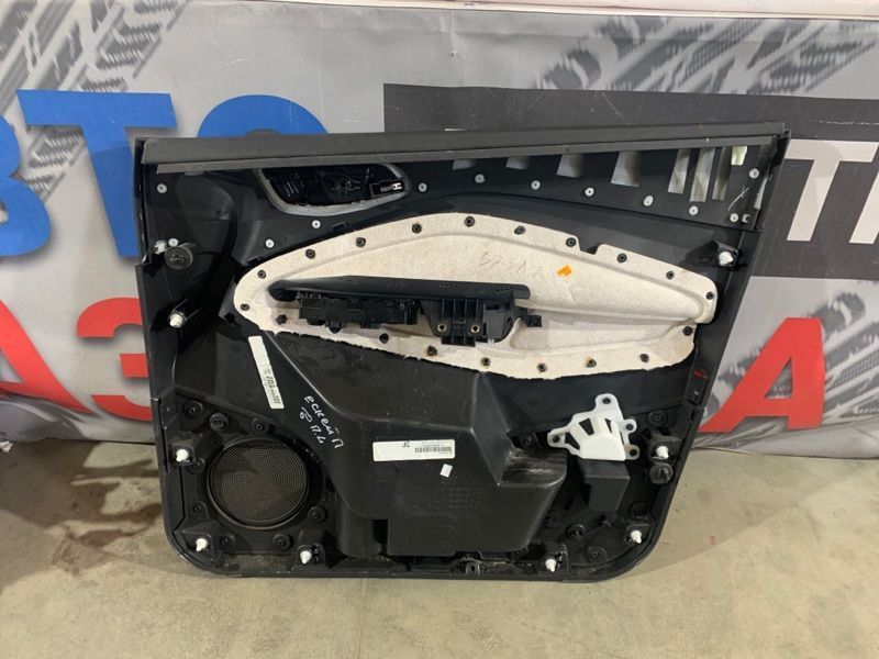 Карта / Обшивка двери Cj54s23943 Ford Escape