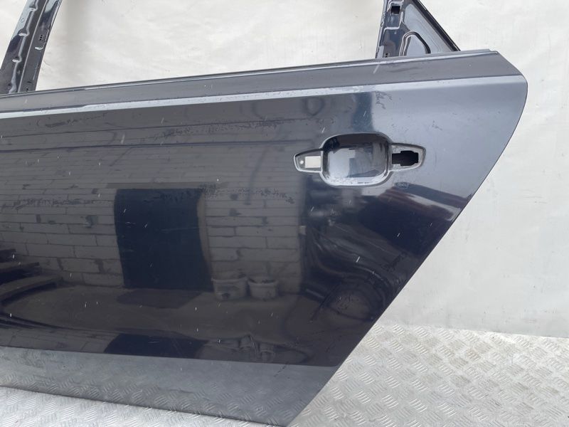 Двері 4H4833051D Audi A8