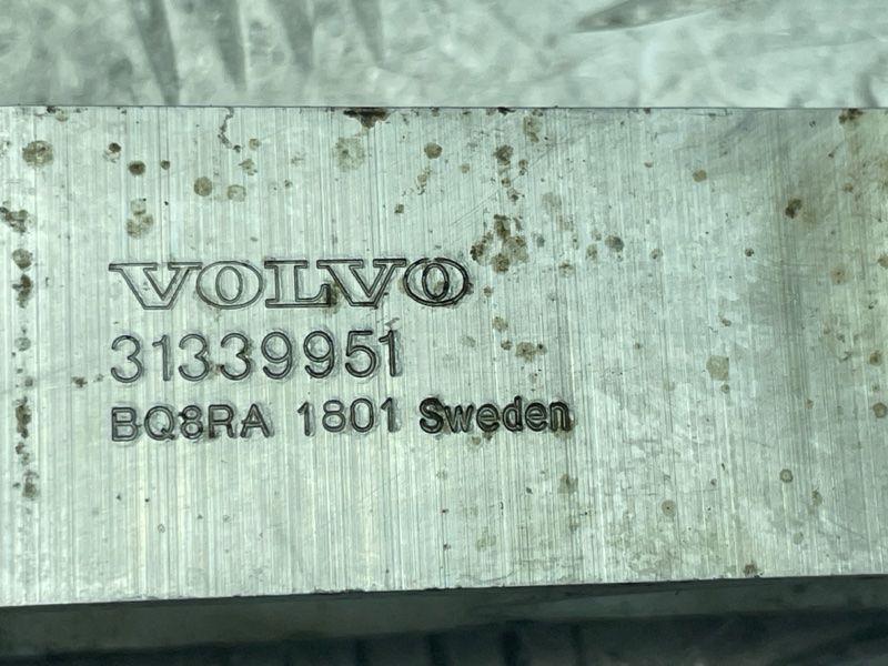 Опора / Кронштейн двигателя 31339951 Volvo XC90