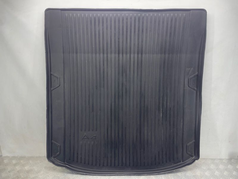 Килимок багажника 8W5061180 Audi A4