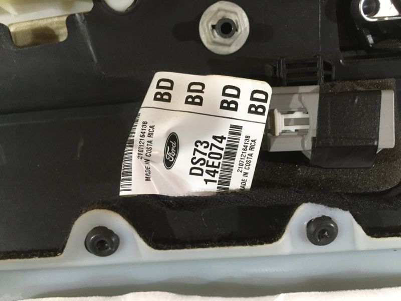 Карта / Обшивка двери DS73F27658A Ford Fusion