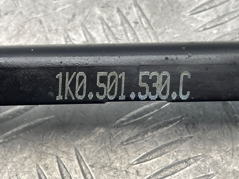 Важіль задньої підвіски поперечний нижній 1K0501530C Audi Q3