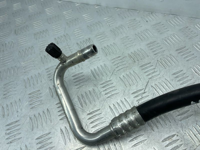 Трубка кондиціонера 8T0260707B Audi A4