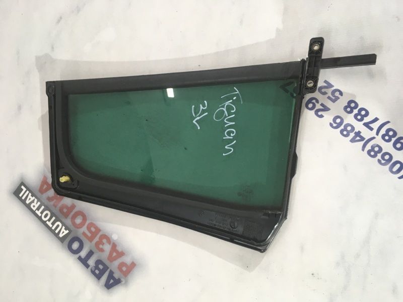 Бічне скло дверей 5N0845213 Volkswagen Tiguan