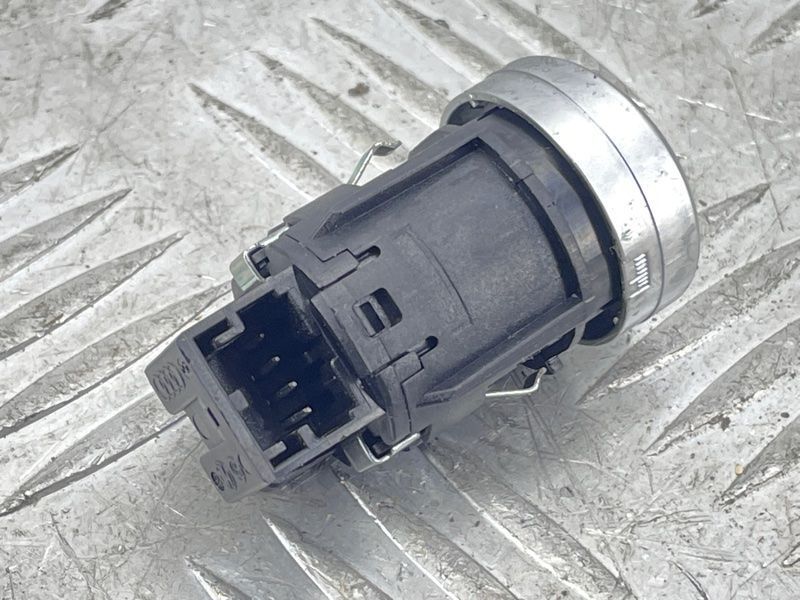 Кнопка cтарт/cтоп 8k0905217a Audi Q5