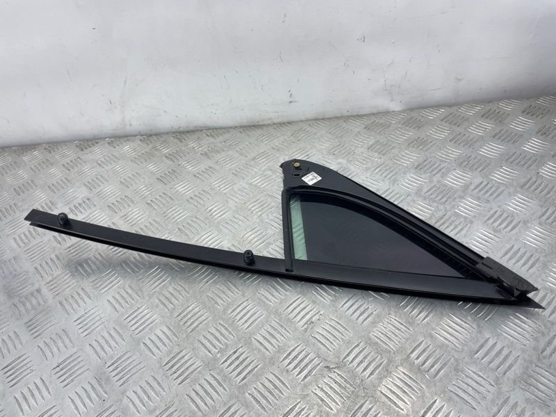 Скло глухе передніх дверей праве 4M0845114 Audi Q7 Audi Q7, Audi SQ7