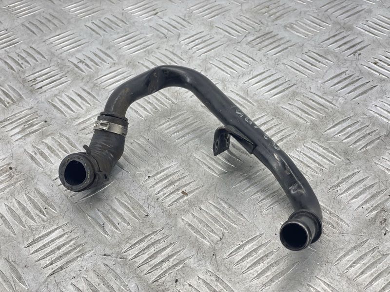 Трубопровод системы охлаждения 059103227E Volkswagen Touareg