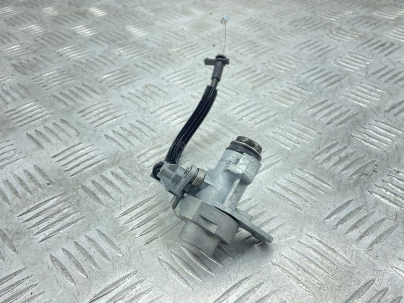 Личинка замка 8F0827573 Audi A8