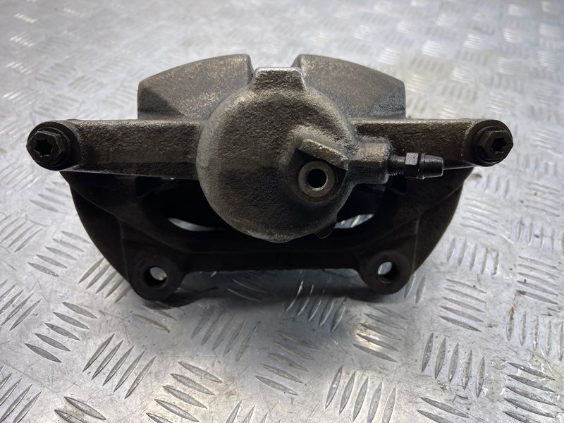 Супорт гальмівний 3C0615124 Volkswagen Tiguan
