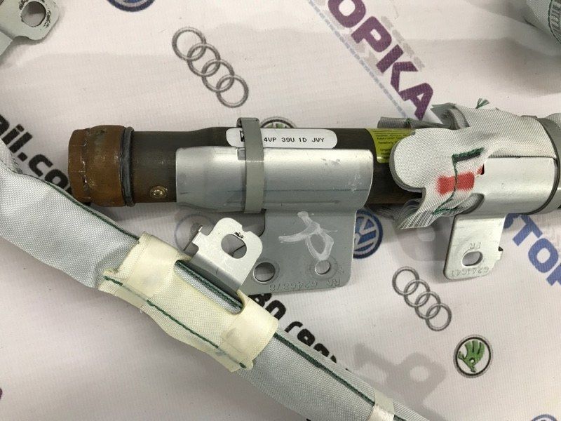 Шторка безопасности боковая / Airbag K85P04GA0A Infiniti Q50