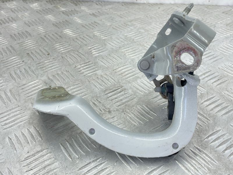 Петля кришки багажника права 4M0827300C Audi Q7 Audi Q7, Audi SQ7
