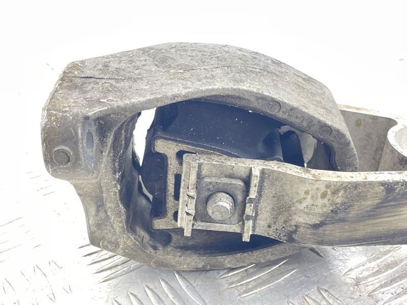 Опора двигуна 31480564 Volvo XC90