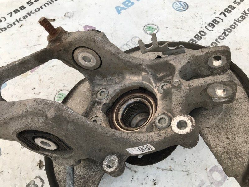 Поворотный кулак / Цапфа 8R0505431F Audi A7
