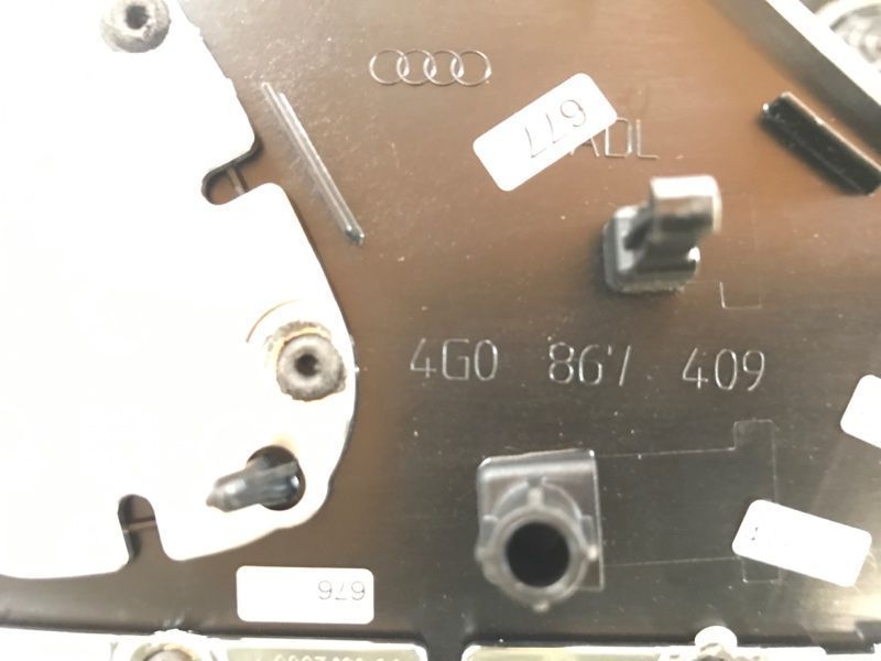 Накладка дверей 4G0867409 Audi A6