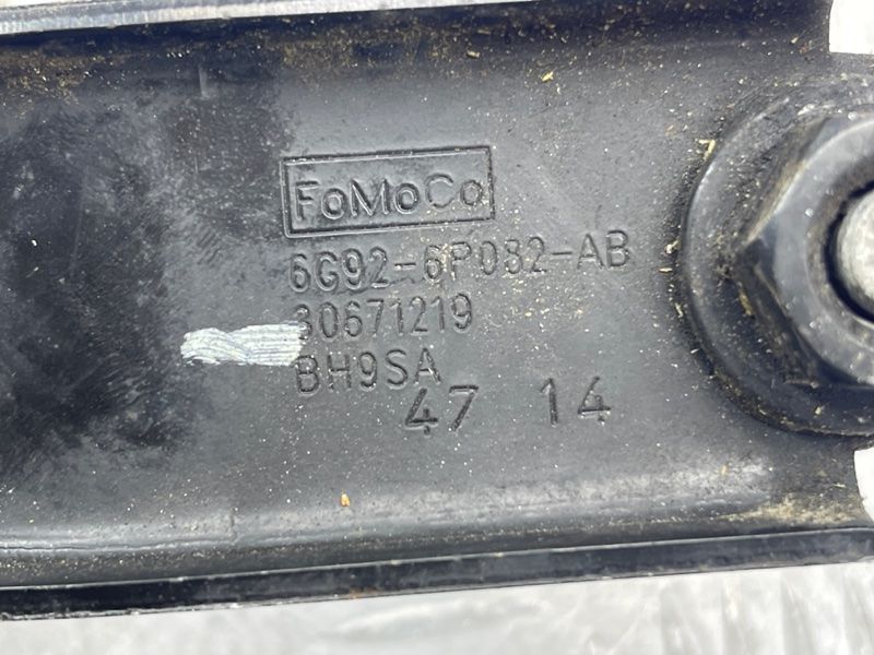 Кронштейн 6G926P082AB Volvo XC60