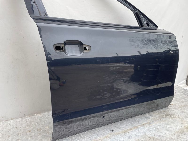 Двері Audi A8