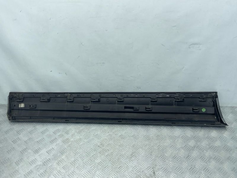 Накладка двери передняя правая 4L0853960Q Audi Q7 Audi Q7
