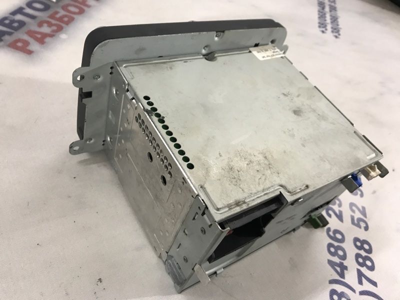 CD радіонавігаційна система з сенсорним дисплеєм 1K0035274D Volkswagen CC