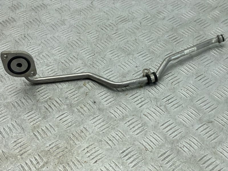 Трубопровід системи охолодження 079121071CM Audi A8