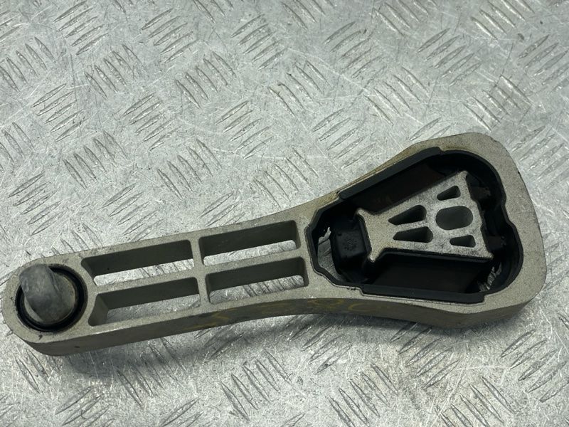 Опора двигуна 32298950 Volvo XC90