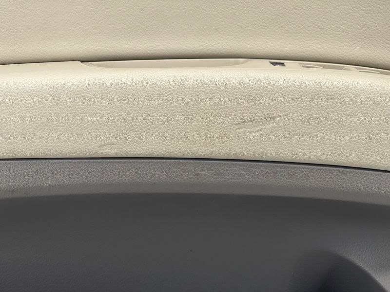 Карта / Обшивка двери Audi Q7