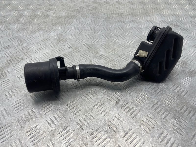 Глушник 4G0129955A Audi S7