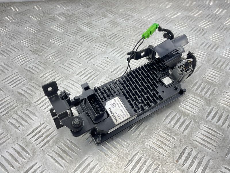 Камера під лобовим склом 32243277 Volvo XC60