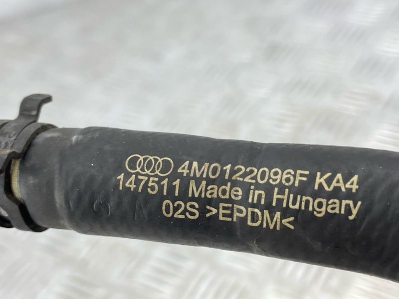 Шланг системы охлаждения 4m0122096f Audi Q7