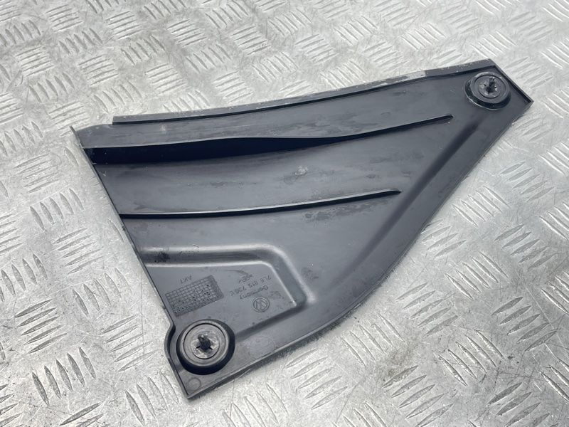 Накладка Volkswagen Touareg