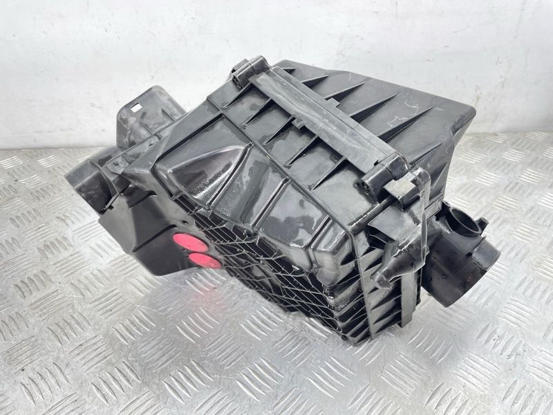 Корпус повітряного фільтра 31439656 Volvo XC90