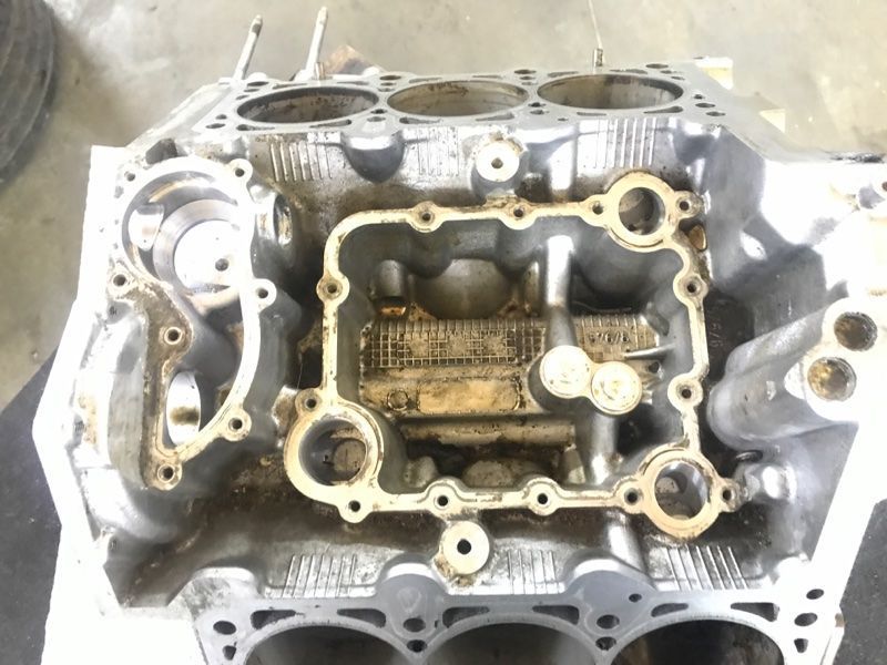 Блок цилиндров 06E103011BS Audi A7