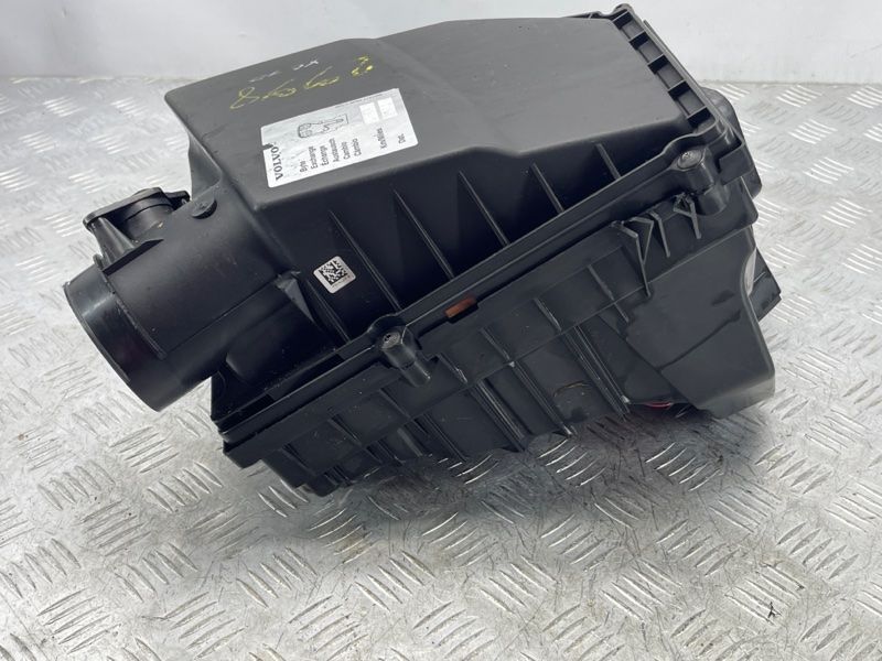 Корпус воздушного фильтра 31422319 Volvo XC90