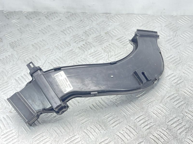 Повітропровід Volvo XC60