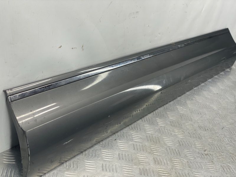 Накладка двери передняя правая 4L0853960Q Audi Q7 Audi Q7