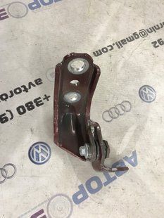 Петля дверей Ford Edge