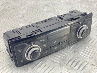Дисплей и панель управления климатом 4H0820043PDEA Audi A8