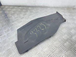 Накладка жабо 4K1819447 Audi A6