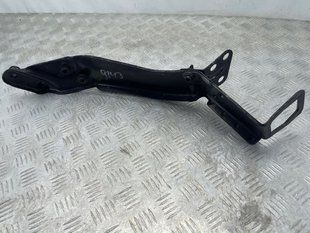 Опора лонжерона 4M0805351 Audi Q7