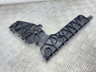 Направляющая заднего бампера 4K5807454 Audi A6