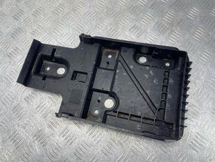 Піддон для акумулятора 31479351 Volvo XC90